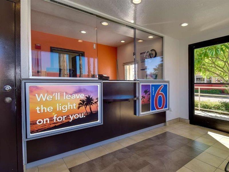 Motel 6-Riverside, Ca - South Zewnętrze zdjęcie