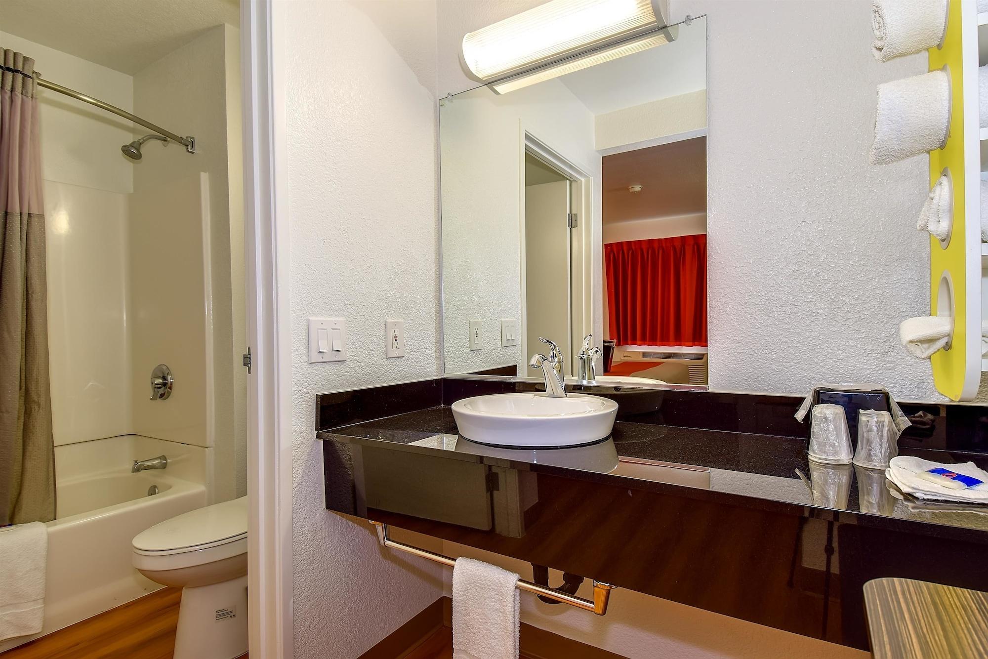 Motel 6-Riverside, Ca - South Zewnętrze zdjęcie